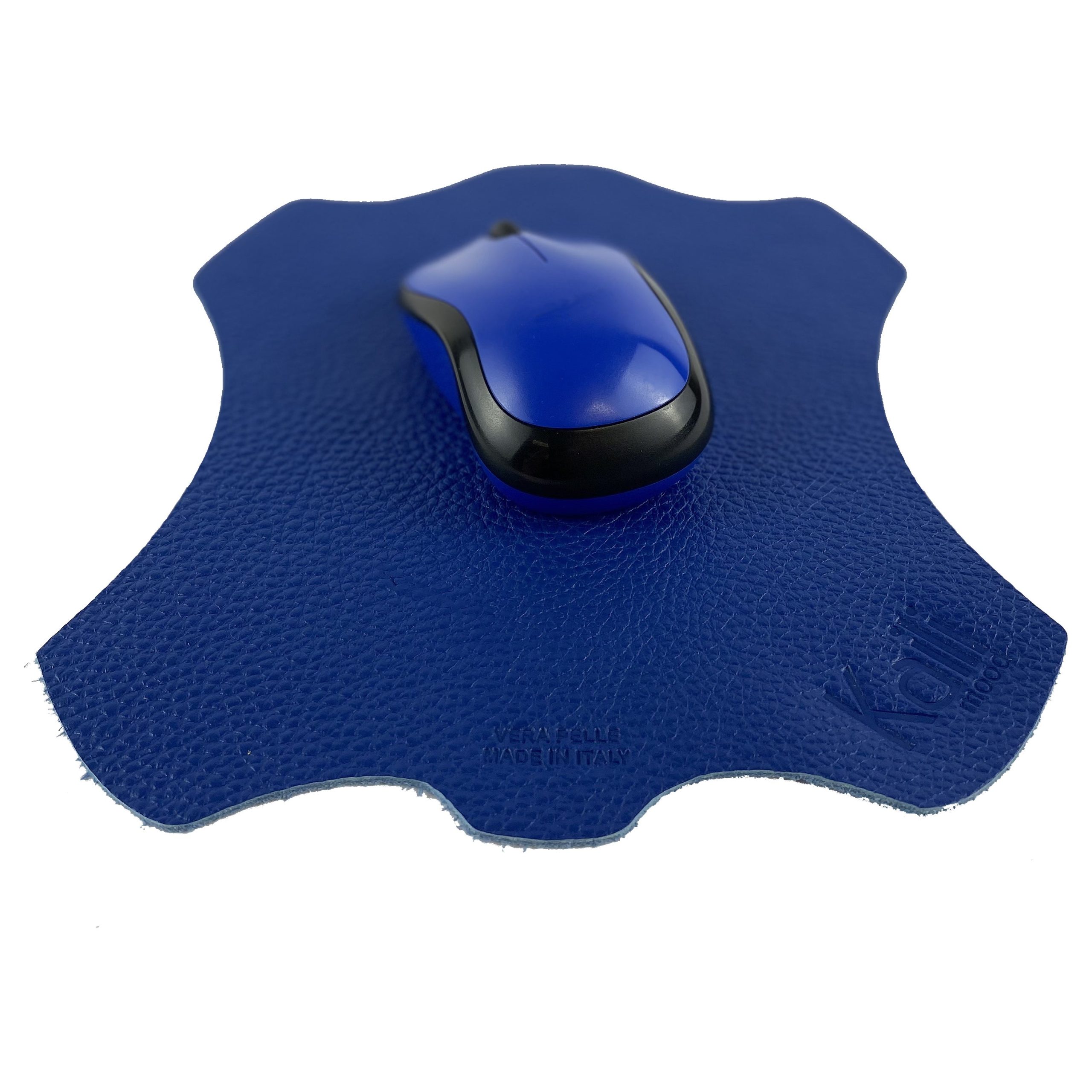 K0001DB | Tappetino per Mouse Made in Italy in Vera Pelle pieno fiore, grana dollaro - Colore Blu - Dimensioni: cm 20 x 23 - Confezione: Sacchetto tubolare Tnt - immagine 2