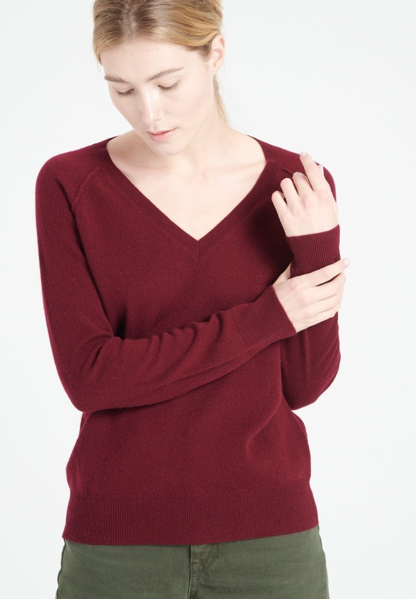Pull col V cachemire rouge bordeaux femme - LILLY 6 - immagine 3