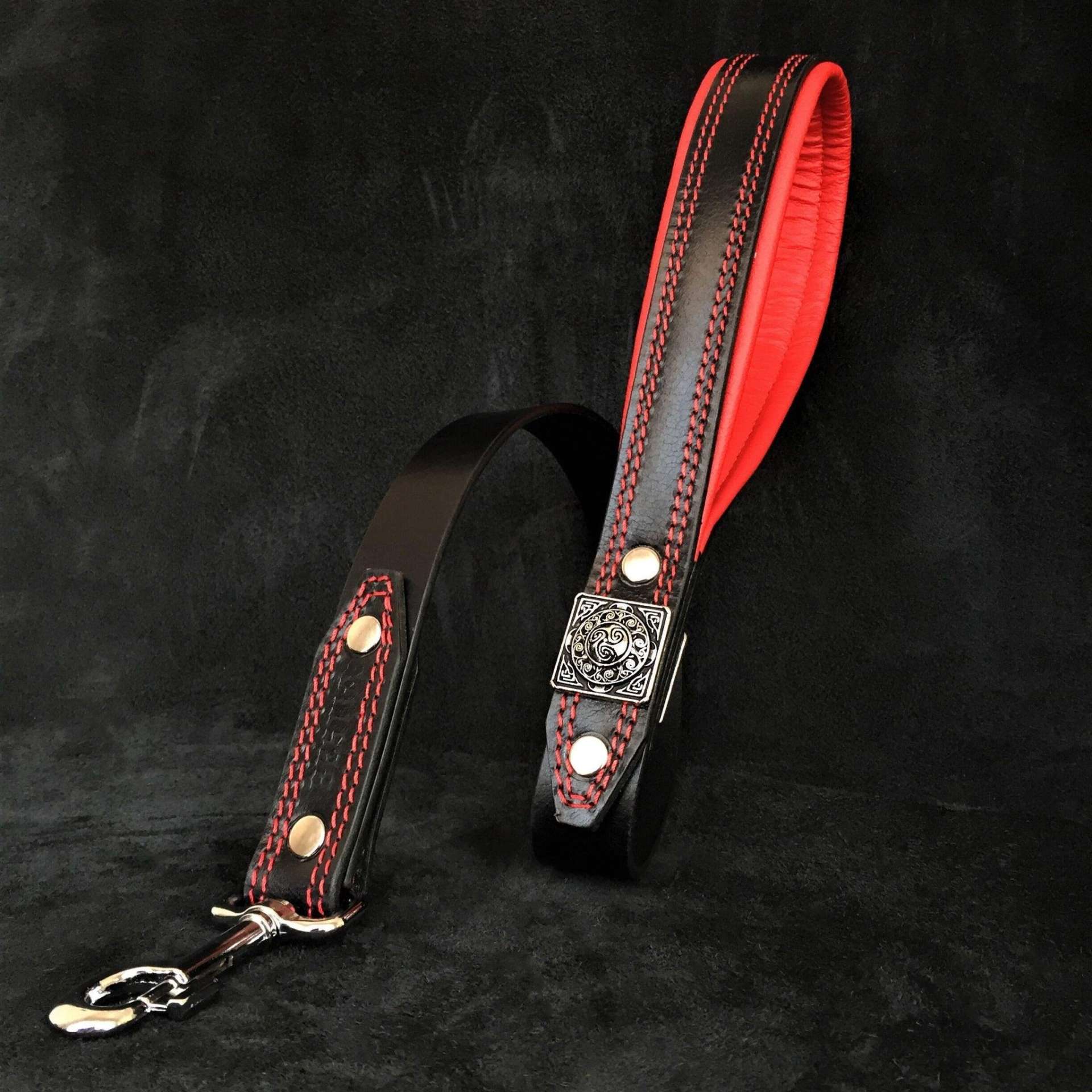 The "Eros" collar 2.5 inch wide black & red - immagine 2