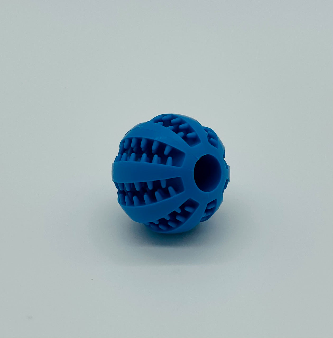Treat Dispensing Ball - Medium - immagine 5