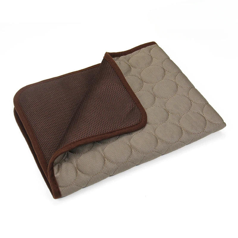 Pet Ice Silk Cooling Mat for Dogs and Cats - immagine 6
