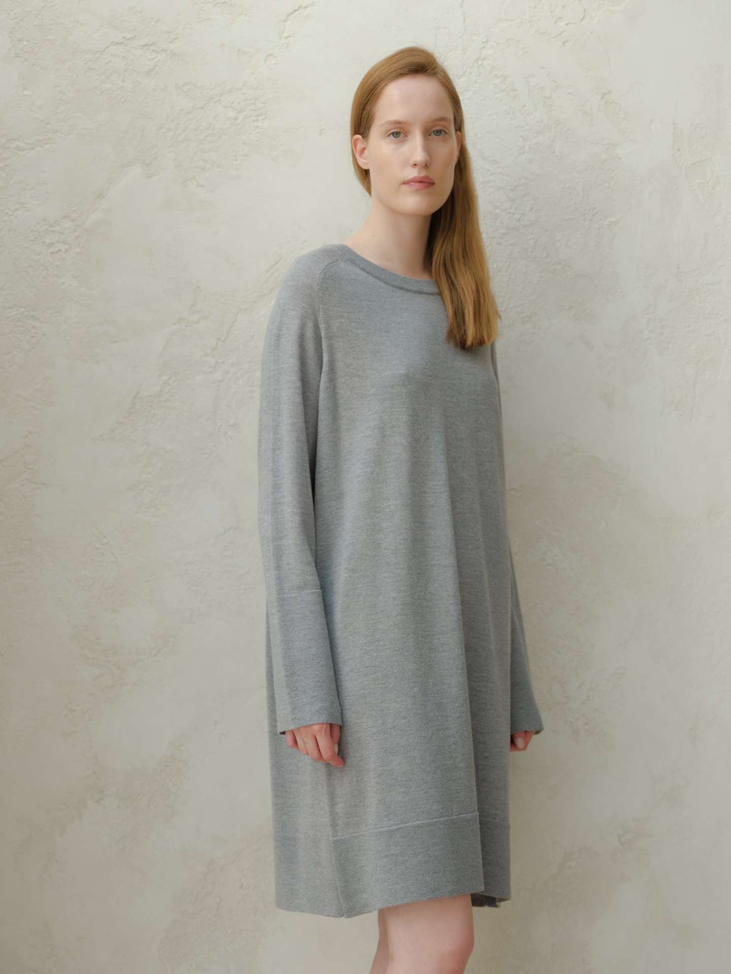 Extra Fine Merino Wool Crewneck Midi Dress - immagine 22