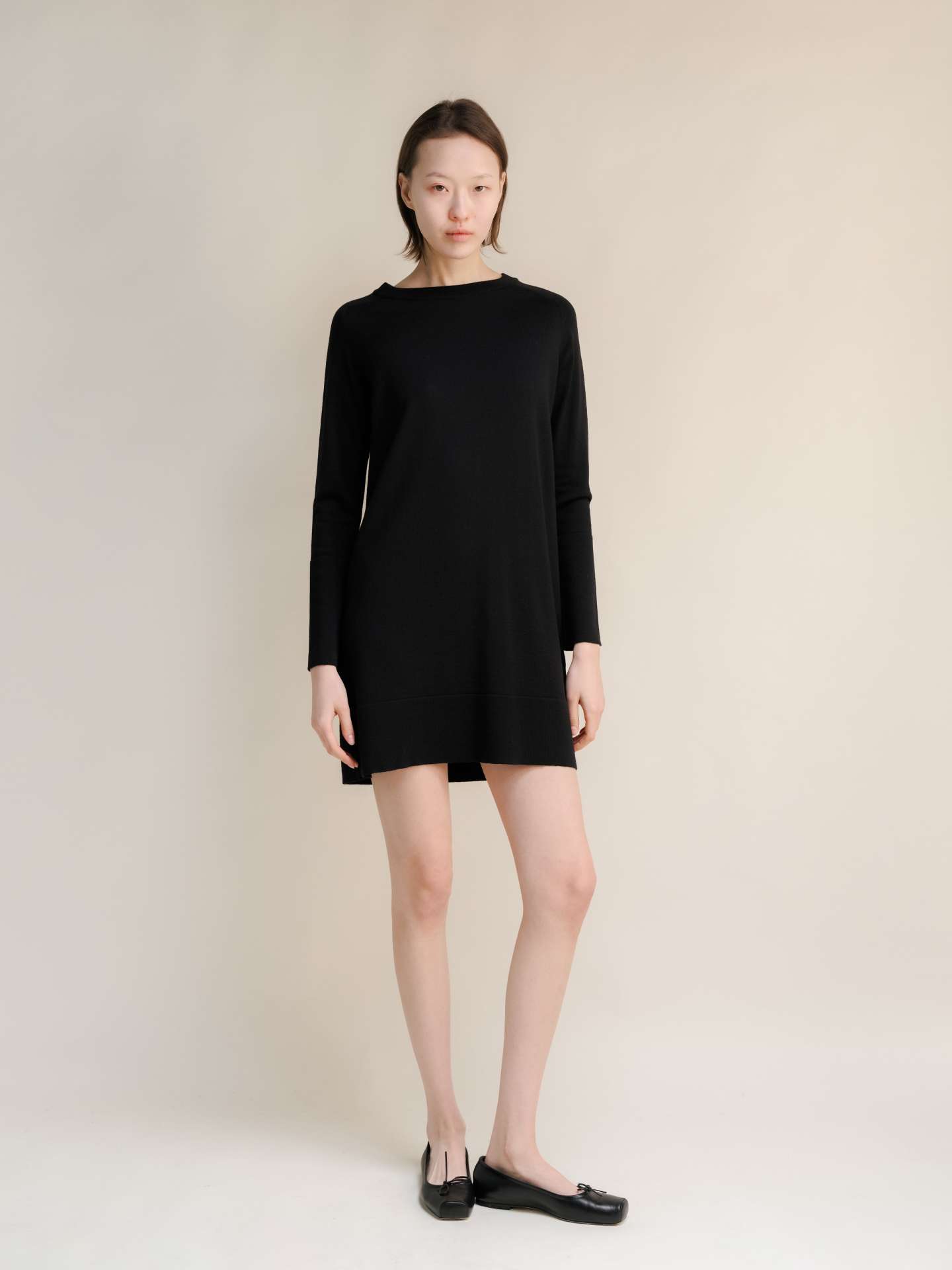 Extra Fine Merino Wool Crewneck Midi Dress - immagine 4