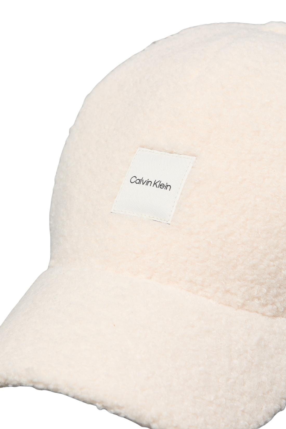 CALVIN KLEIN JEANS - Women's bouclé cap with logo patch - immagine 3