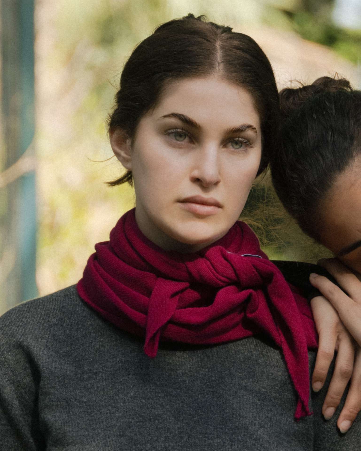 Cashmere Mix Triangle Scarf - immagine 6
