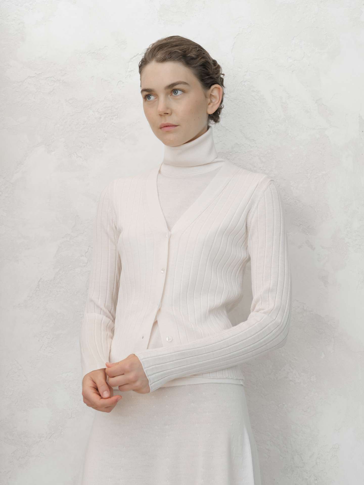Extra Fine Merino Ribbed Cardigan - immagine 8