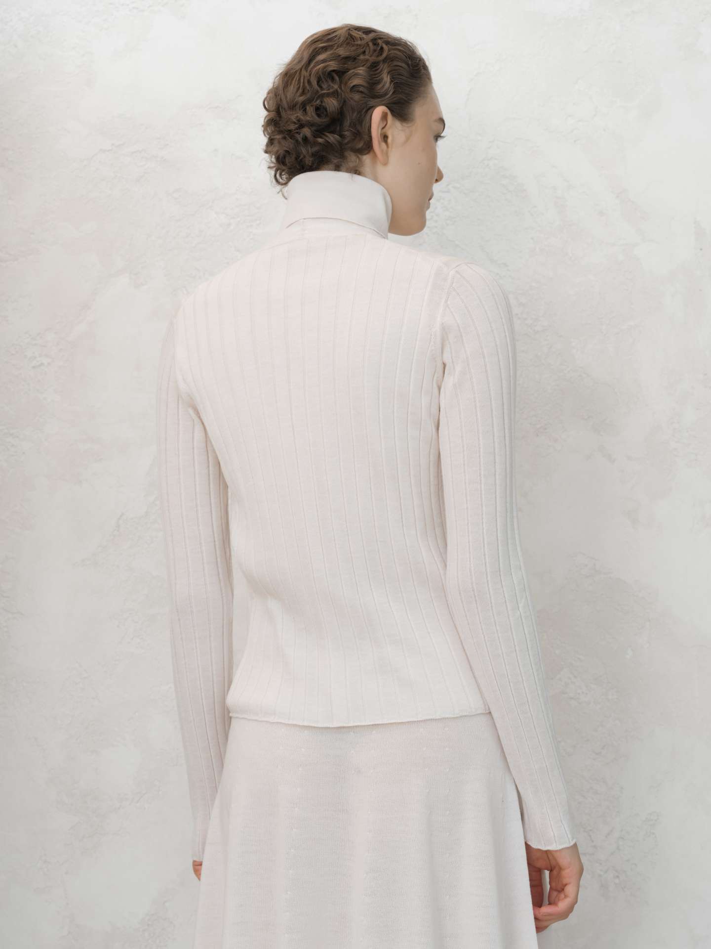 Extra Fine Merino Ribbed Cardigan - immagine 2