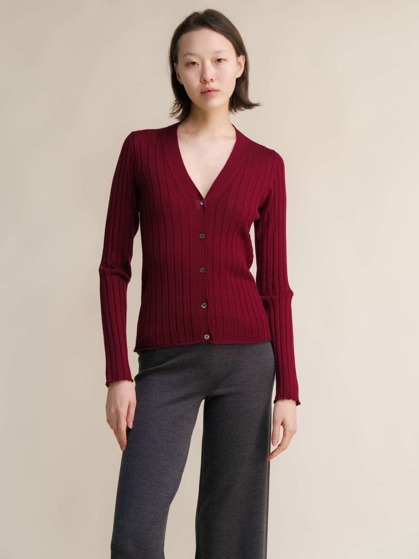 Extra Fine Merino Ribbed Cardigan - immagine 19