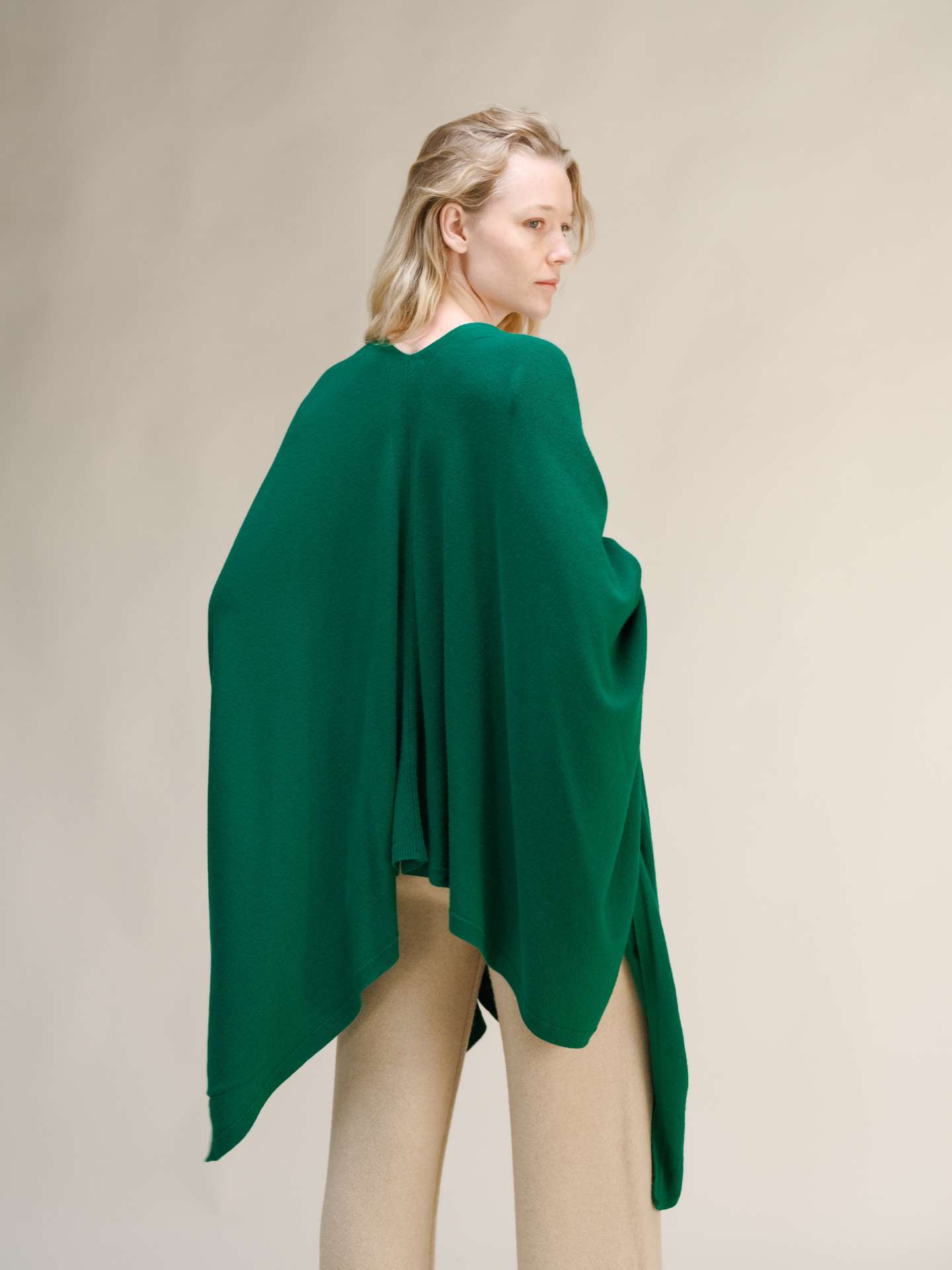 Cashmere Mix Maxi Cape - immagine 4