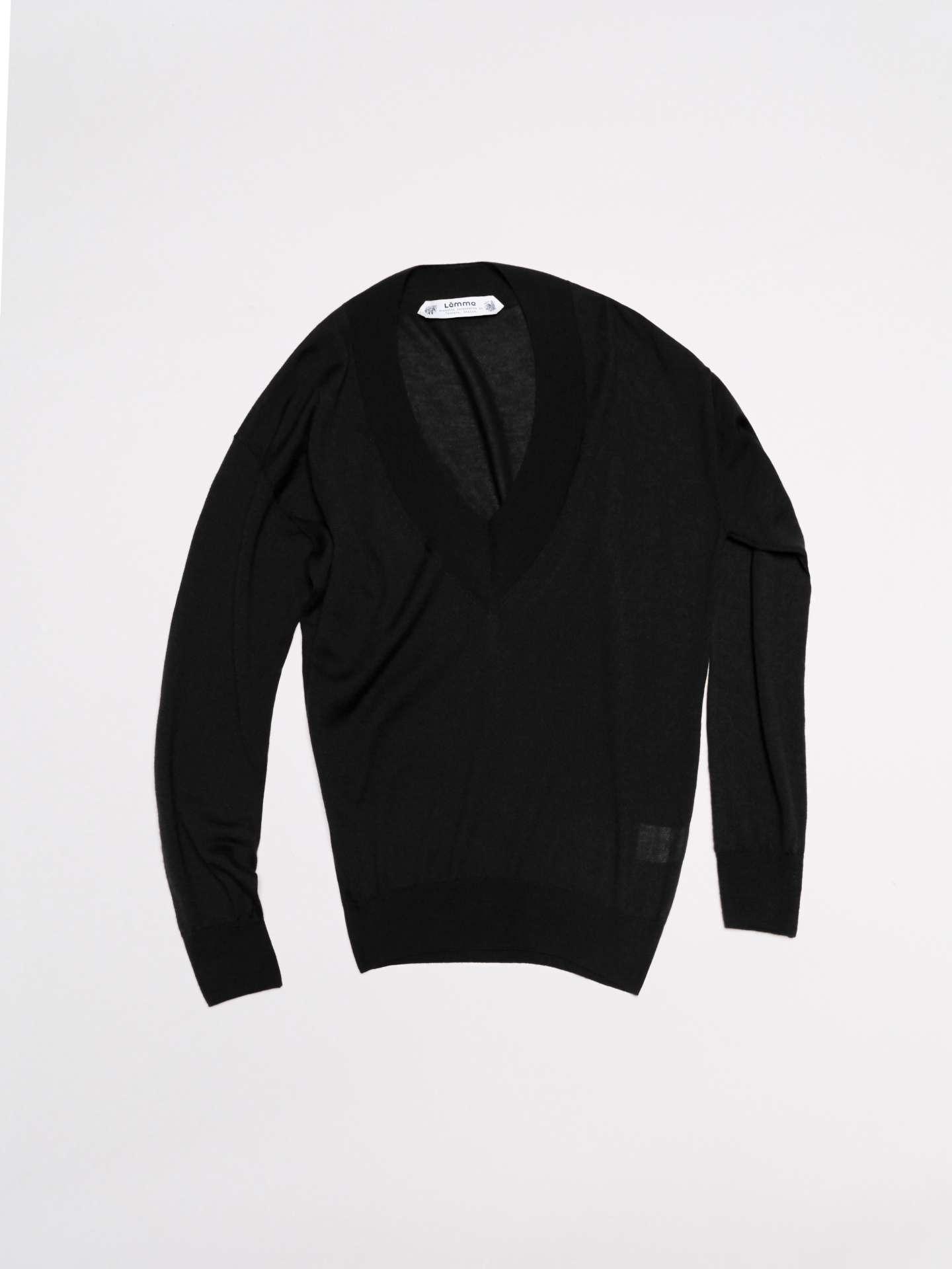 Merino & Silk V-Neck Sweater - immagine 14